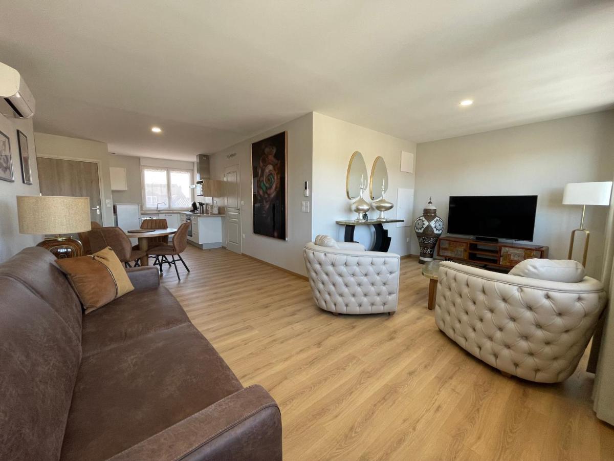 Appartement Yves Saint Laurent/ Coco Chanel Albi